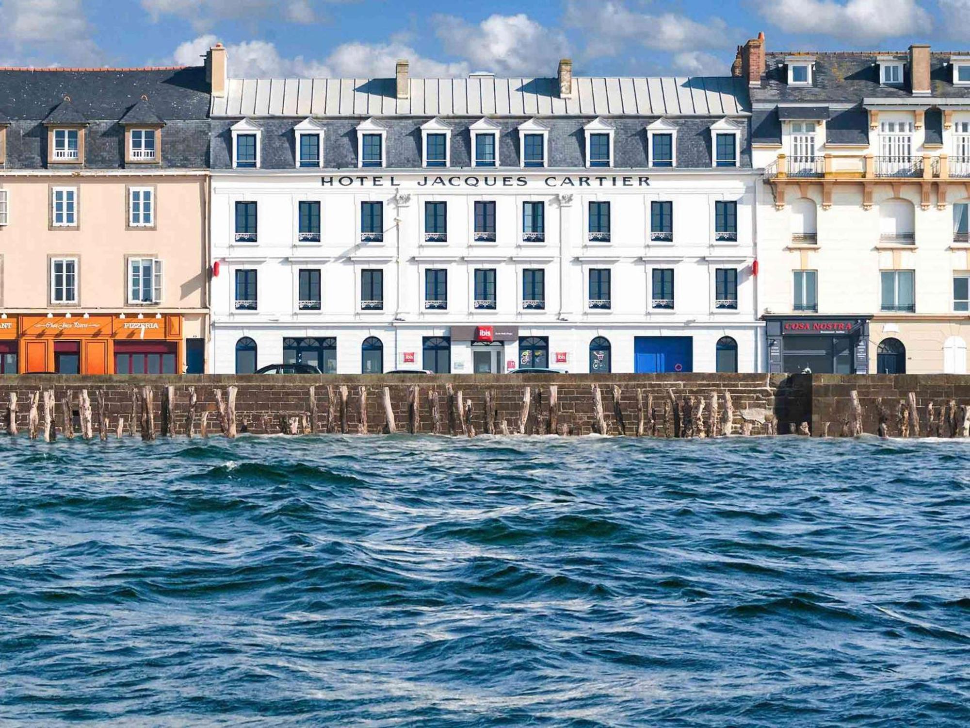Ibis Saint Malo Plage Εξωτερικό φωτογραφία